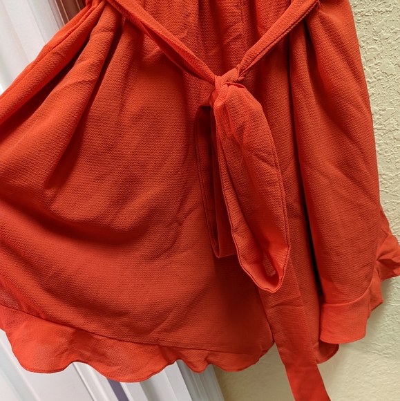 Kelly Ruffled Romper - Picture 6 of 7